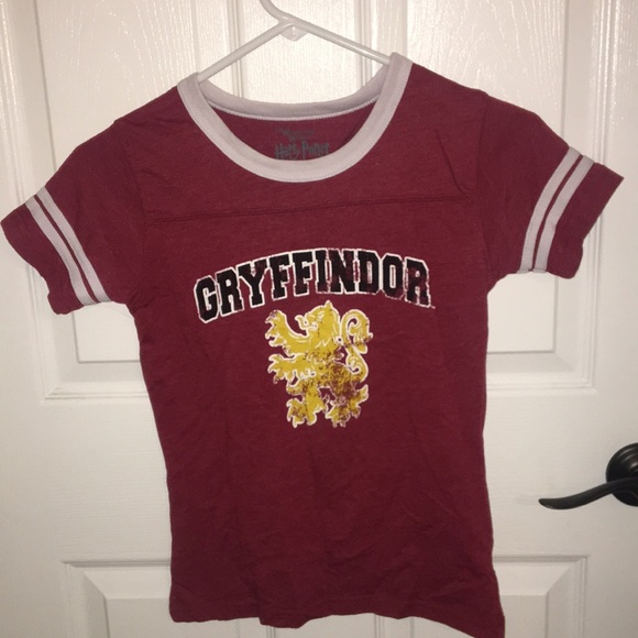 Universal harry potter land gryffindor shirt - Picture 1 of 2